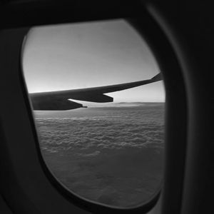 白袜体育生Gary18禁网站
